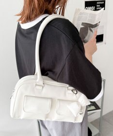 WEGO チャーム付きボストンバッグ