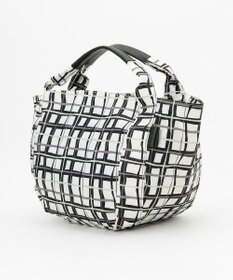 Y'SACCS 総柄プリントトートバッグ