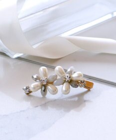 Tiaclasse パールフラワーヘアクリップ