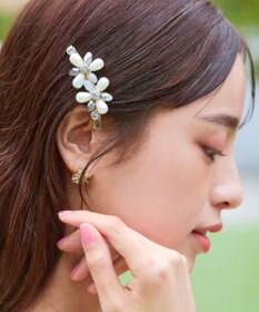 Tiaclasse パールフラワーヘアクリップ