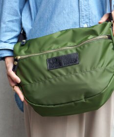 FOLNA RD ユニセックスナイロン ショルダー L-SIZE