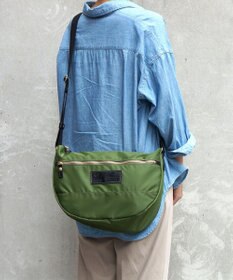 FOLNA RD ユニセックスナイロン ショルダー L-SIZE