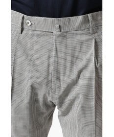 DAKS ストレッチテーパードパンツ