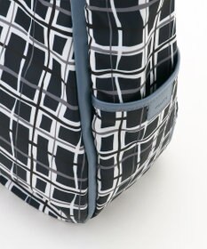 Y'SACCS ドローイングチェックトートバッグ