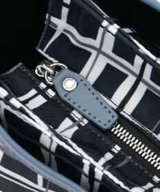 Y'SACCS ドローイングチェックトートバッグ