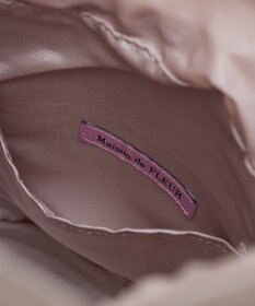 Maison de FLEUR パール２Ｗａｙフリル巾着バッグ