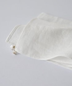 AND WOOL 〈フォーマルシーンにもギフトにもお勧めな上質素材〉フレンチリネンのハンカチ（ビーズモチーフ）
