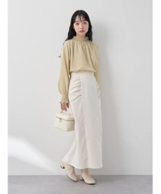 earth music&ecology シャーリングネックブラウス