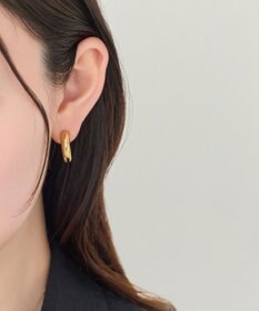 Phoebe 【金属アレルギー対応】ボリュームフープピアス　ゴールド/サージカルステンレス