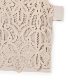 23区 【先行予約】エンブロイダリーレース ニットベスト