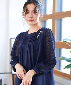 Tiaclasse フローラルブーケブローチ