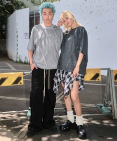 WEGO 【ユニセックス着用ITEM/MLサイズ展開】コールドダイスウィッチングロゴT（SS）