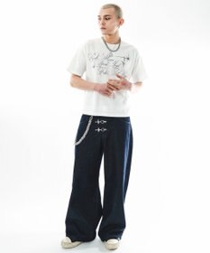 WEGO 【ユニセックス着用ITEM/MLサイズ展開】クロップドグラフィックT（SS）