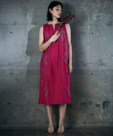 自由区 【カトリエムブーケ】Broderie a motifs floraux 刺繍サックワンピース