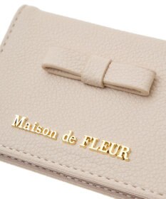 Maison de FLEUR 二つ折りリールパスケース