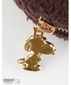 une nana cool 【スヌーピー】PEANUTS × une nana cool ドーナツポーチ SNOOPY