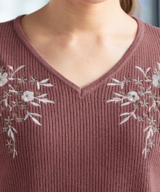 Tiaclasse 【洗える】刺繍リブニットトップス