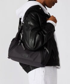 STEVE MADDEN BSYNTH ナイロンクロスボディバッグ