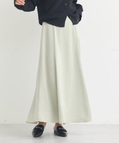 earth music&ecology サテンフレアスカート