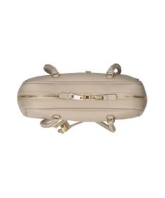 INTER-CHAUSSURES 【CHRISTIAN VILLA】チャーム付きシュリンクレザーハンドバッグ