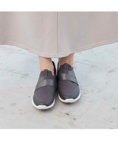 ing <ing>【レイン対応】スマートステップ イージーフィットスニーカー