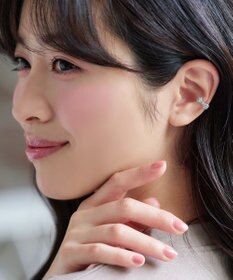 Tiaclasse リボンモチーフストーンイヤカフ