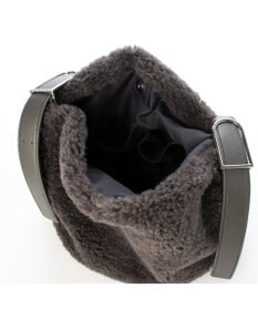 UNBILLION カシュカシュ cachecache / フリーハンドルボアショルダーバッグ