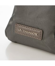 LA BAGAGERIE フロントポケット　スクエアナイロンショルダー　Sサイズ