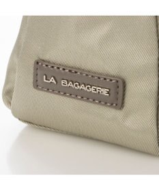 LA BAGAGERIE フロントポケット　スクエアナイロンショルダー　Sサイズ