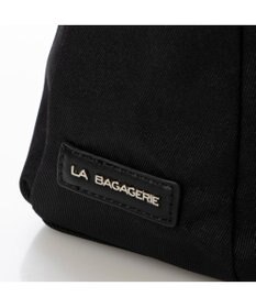 LA BAGAGERIE フロントポケット　スクエアナイロンショルダー　Sサイズ
