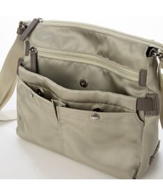 LA BAGAGERIE フロントポケット　スクエアナイロンショルダー　Sサイズ