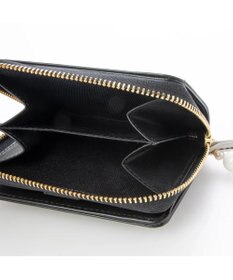 UNBILLION perche ジェムストーンチャームハーフラウンドウォレット