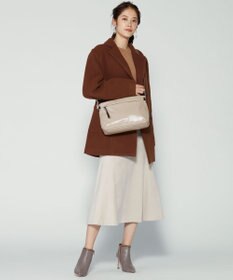 LA BAGAGERIE コーティングキャンバス ショルダーバッグ