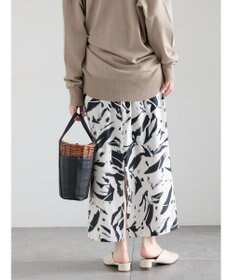 Te chichi 【2026年3月InRed掲載波瑠さん着用】ペイントパターンナロースカート