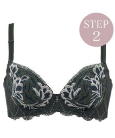 BRADELIS New York 【BRADELIS New York / 育乳ブラ・STEP2 寄せる】ローズステップ2ブラ23A1  脇高設計でスッキリ補正するブラ