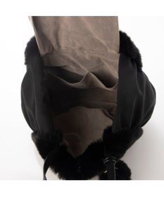 UNBILLION カシュカシュ cachecache / ポンポン付きエコファーラウンド型トートバッグ