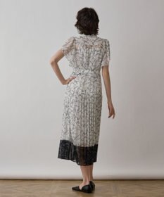 GRACE CONTINENTAL ボウタイプリーツプリントワンピース