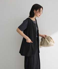 Green Parks クルーネック多釦ジレ