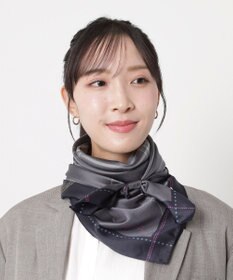 MOONBAT MACKINTOSH PHILOSOPHY(マッキントッシュ フィロソフィー）シルクスカーフ チェック 88×88㎝ 日本製