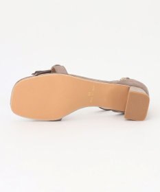 組曲 フリンジチャンキーヒールサンダル