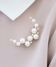 Tiaclasse フェイクパールムーンブローチ