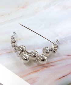 Tiaclasse フェイクパールムーンブローチ