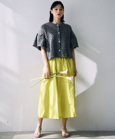 自由区 【カトリエムブーケ】Une forme bosselee ギャザーディテールボタンフロントプルオーバー