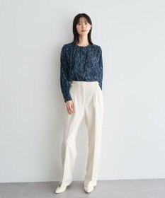 YECCA VECCA ラインフラワー柄ギャザーブラウス