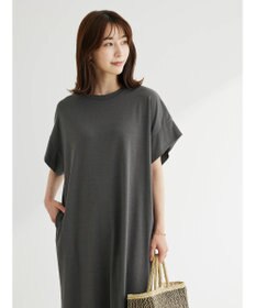 Green Parks 接触冷感　袖切替えカットワンピース