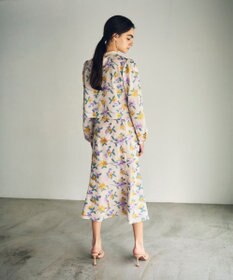 GRACE CONTINENTAL フラワー刺繍フレアスカート