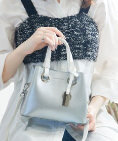 style code 【MERCURYDUO/マーキュリーデュオ】メタルアイレット　ミニショルダーバッグ、ハンドバッグ