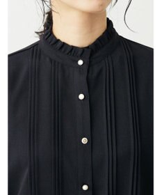 Green Parks ・ＥＬＥＮＣＡＲＥ　ＤＵＥ　イロイロ釦ピンタックブラウス