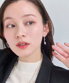 Phoebe 【金属アレルギー対応】クロスラインパールピアス　シルバー/サージカルステンレス