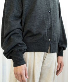 muuc エクストラファインメリノ・丸襟カーディガン